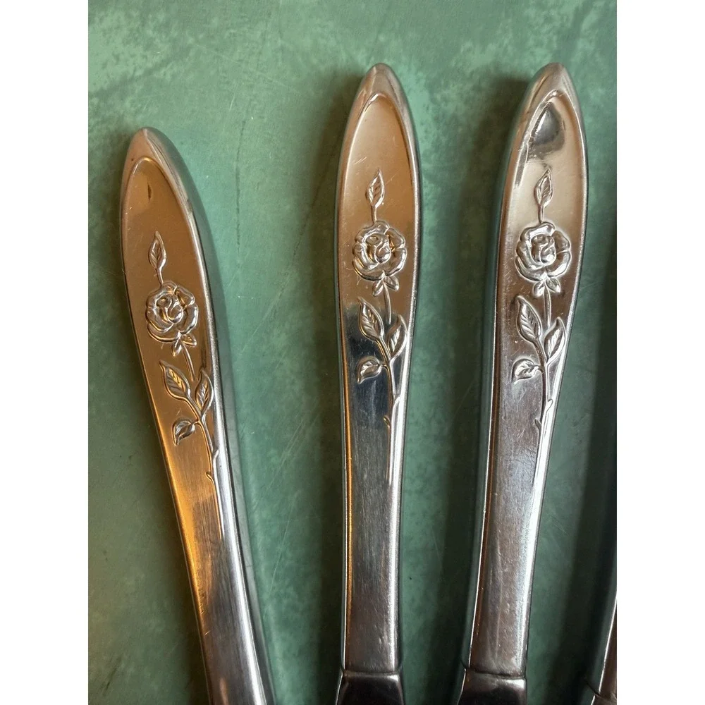 Floral Rose Stainless Steel Butter Knife Set Of 8 Unmarked Vintage Cottagecore